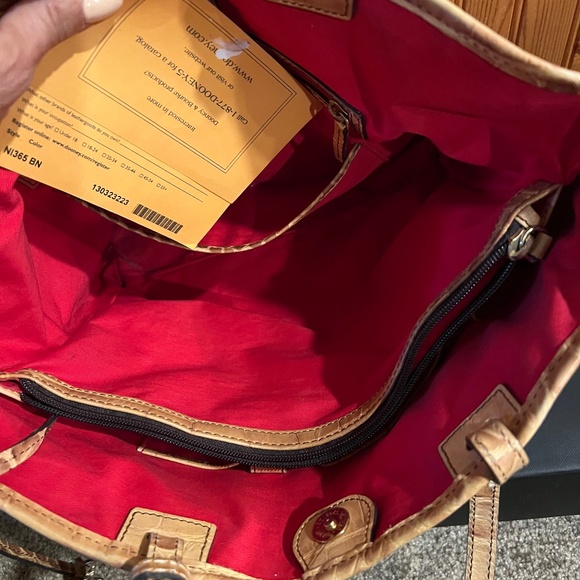 Dooney & Bourke crocodile embossed tote. - Picture 2 of 3